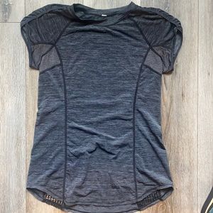 Lulu lemon workout tee